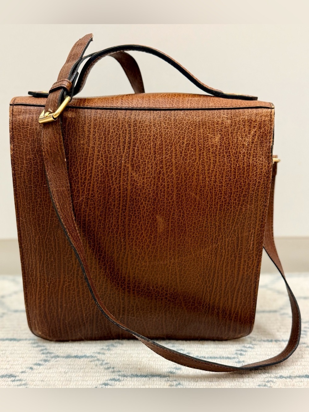 BALLY Vintage 90s Unisex Classic Brown Boar Leather 2-Way Top Handle W/ Org. Key - Picture 3 of 16